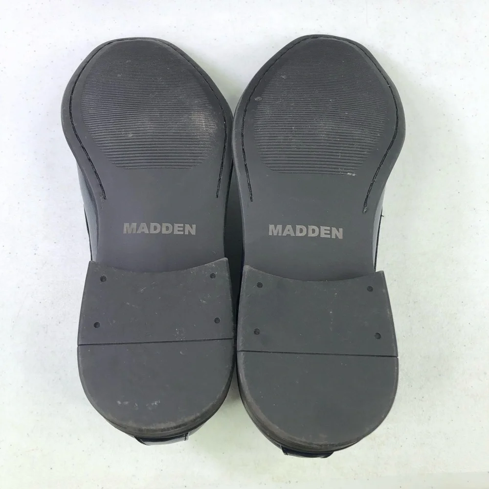 STEVE Madden Crakke Navy Patent Leather Shoes